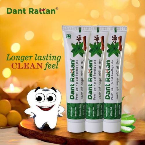 Dant Rattan Premium Herbal Toothpaste -100gm (Pack of 3)